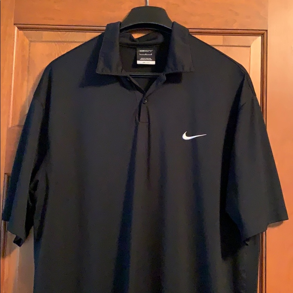 Men’s NIKE GOLF dri-fit polo